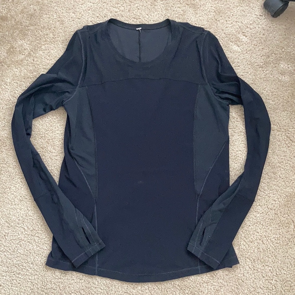 Lululemon Black Long Sleeve Top - Size 8